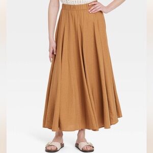 Universal Thread Camel Brown Maxi Skirt with Elastic Waist